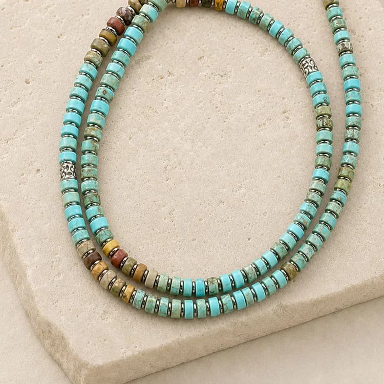 Artful Multicolor Vintage Beaded Necklace